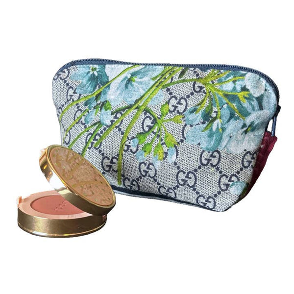 Gucci Gg Logo Blooms Blue Vintage Silk Scarf Beauty Bag