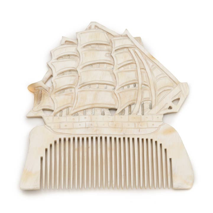 Mariner Buffalo Horn Comb