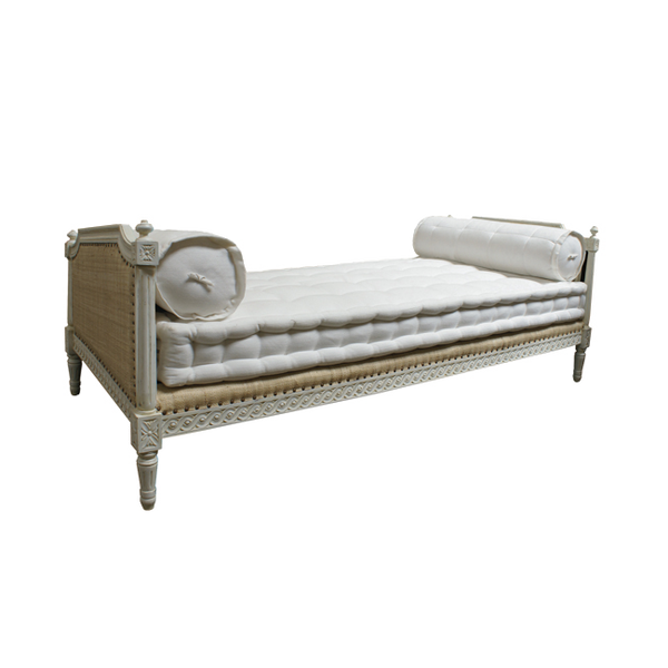 Hamish Daybed White Raffia Sand Dollar Fabric