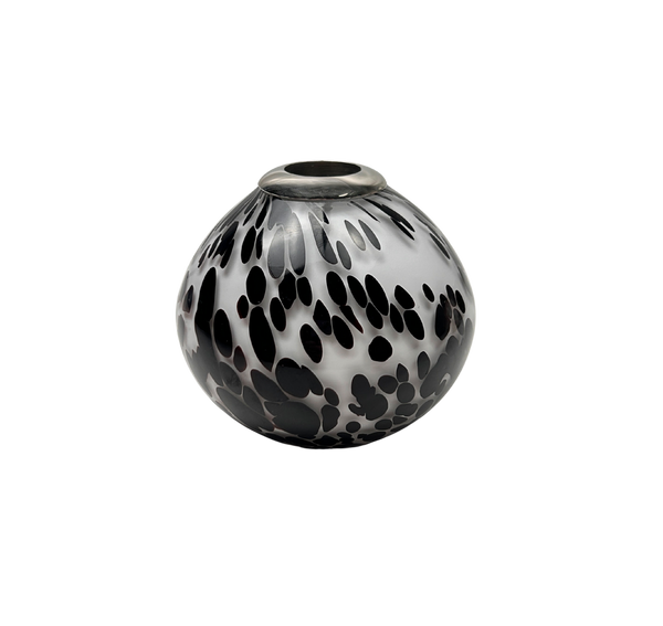 Pongo Match Striker Chocolate on White