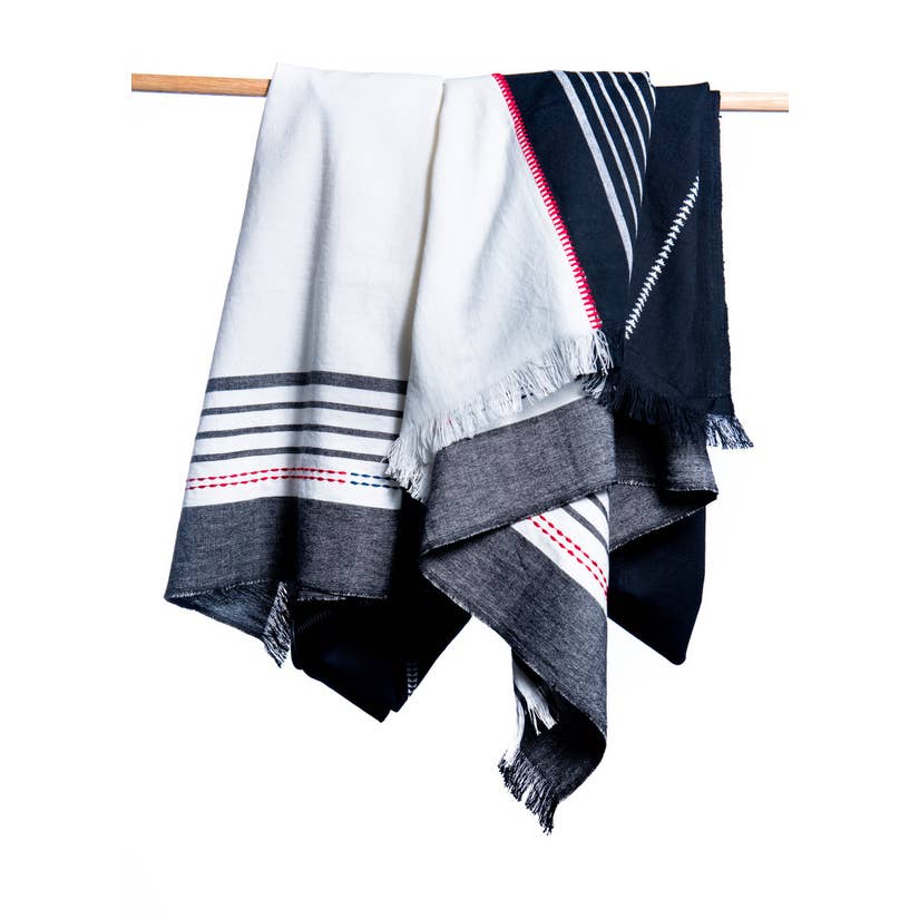 Black and White Diwan Throw
